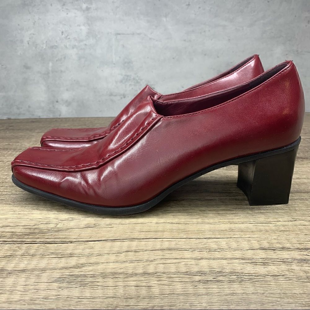 FRANCO SARTO~Women's ~Burgundy Square-Toe Pump~Size 7.5M